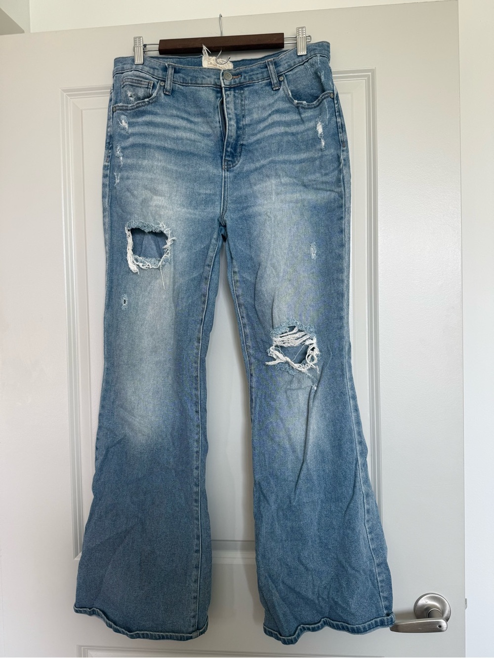 Altar’d State Light Blue Distressed Jeans